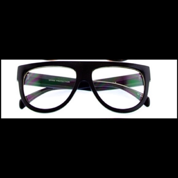 Restocked! Flat Top Teardrop Glasses - Picture 3 of 3
